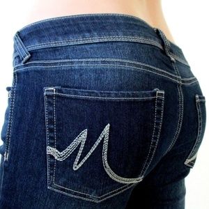 SLIM Boot Size 0 Regular x 32 NWOT Maurices Jeans